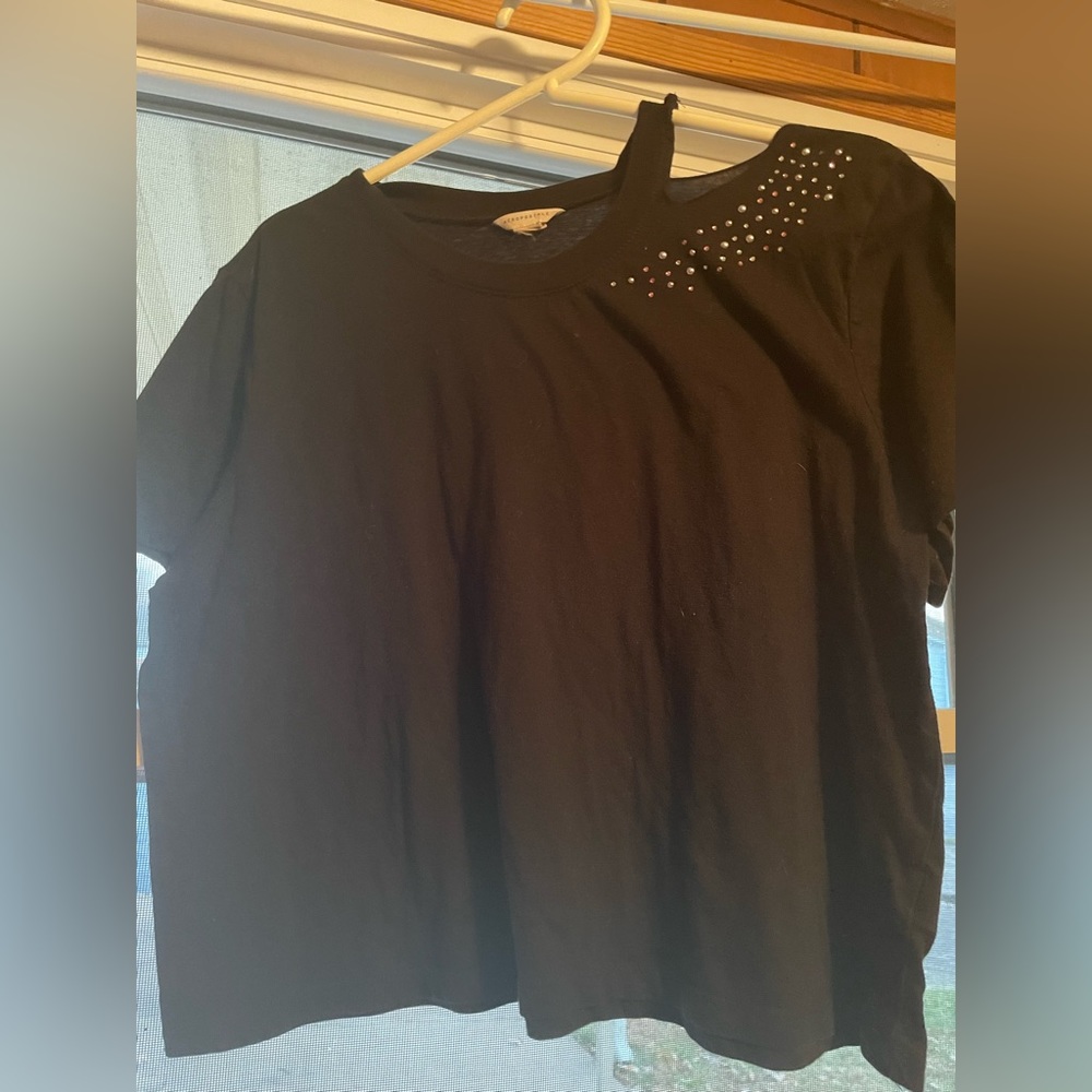 Lot of 3 shirts: Aeropostal XL, Love Charm S, No Boundaries XXL